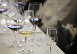 Вторая по величине винодельня в мире выльет в канализацию миллион бутылок вина