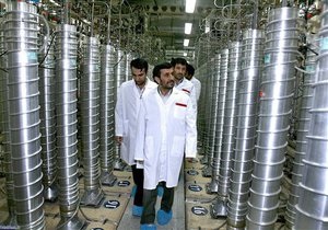 Иран объявил о начале работ по обогащению урана
