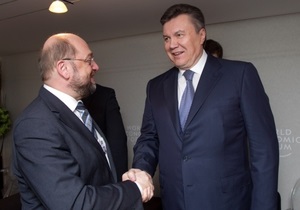 Журналист УП пишет, что Янукович якобы пообещал Западу помиловать Луценко