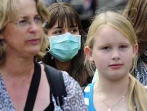 За неделю свиным гриппом заразились более 100 тысяч британцев
