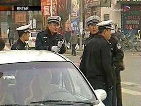 В Китае водитель грузовика намеренно наехал на группу школьников - четверо погибших
