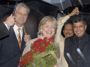 Клинтон прибыла с визитом в Индию