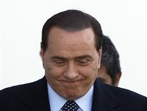 Миланский суд признал Берлускони причастным к делу о взятках