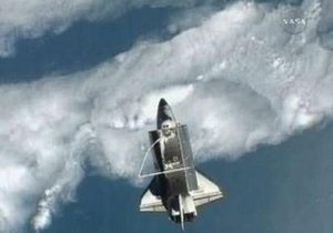 Конец программы Space Shuttle: Atlantis готовится к приземлению