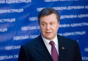 Янукович поздравил президента Греции с днем рождения