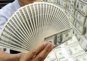 НБУ просит банки убрать ограничения при продаже валюты