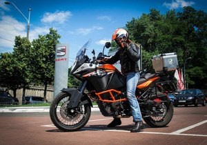 Украинка отправится в кругосветное путешествие на мотоцикле
