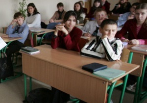 Письмо из Макеевки: Родители учеников просят Януковича не закрывать украиноязычную школу