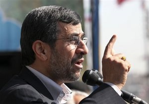 Ахмадинежад обвинил США в экономических проблемах Ирана