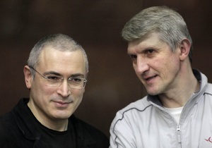 Еще одно продление срока ареста Ходорковскому и Лебедеву признано незаконным