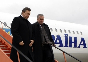 Президент Янукович впервые отбыл в Россию
