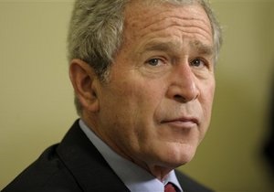 Джордж Буш отказался от приглашения Обамы посетить место терактов 9/11