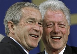Обама, Буш и Клинтон создали фонд по сбору денег для Гаити