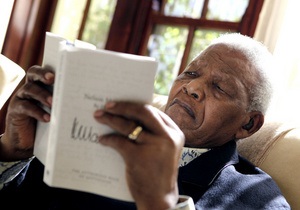 В ЮАР госпитализирован Нельсон Мандела