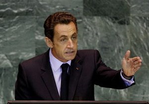 Саркози отверг обвинения в том, что его президентскую кампанию незаконно финансировала наследница L Oreal