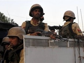 Пакистанские войска перебросили десант в тыл талибских позиций
