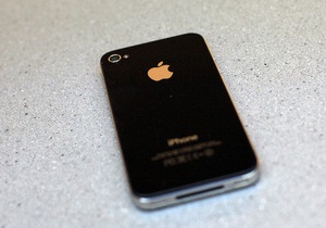 Сотрудник Apple забыл в баре прототип iPhone 5