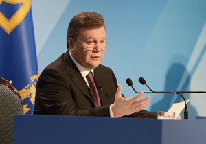 Янукович поручил юристам изучить легитимность принятия законов во время выездного заседание Рады