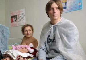 Самая низкая украинка стала мамой