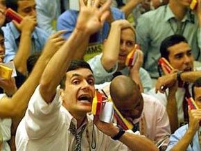 Рынки: Спекулянты толкают рынок вниз