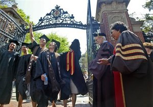Новости США: Университет Брауна готов оплатить студентам операцию по смене пола