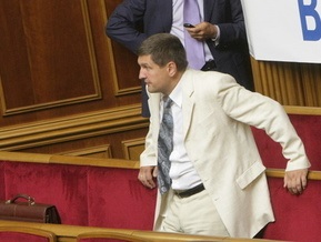 СП: Ющенко не будет распускать Раду и не хочет участвовать в спецзаседании