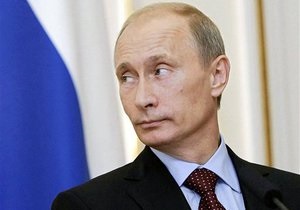 Путин ужесточил наказание за нацистскую символику