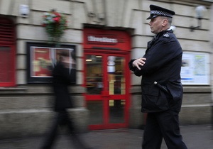 В Британии возле АЗС задержали подозреваемых в подготовке теракта