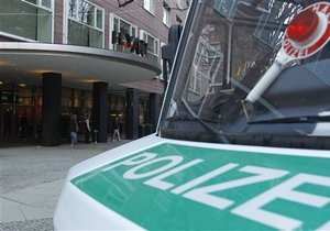 В Германии задержали серийного похитителя свадебных подарков