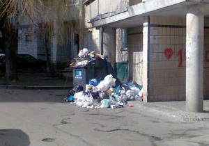 В Киеве установят еще 4 тыс. контейнеров для раздельного сбора мусора