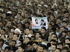 В Тегеране полиция пытается разогнать митинг оппозиции