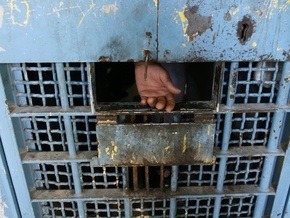 В одной из колоний России заключенные распили тосол: пятеро погибших