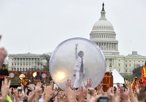 The Flaming Lips выпустят 24-часовую песню и упакуют ее в человеческие черепа