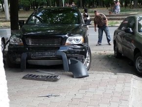 В Одессе взорвался автомобиль чиновника