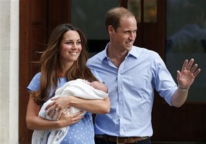 Новости Великобритании - Уильям и Кейт - принц Джордж: Принц Уильям и герцогиня Кейт получили свидетельство о рождении сына