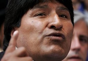 Самолет без Сноудена: Президент Боливии принял извинения от европейцев и вернул послов