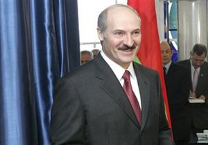 Лукашенко примет участие в инаугурации Януковича