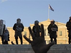 В Афинах подростки напали на российских телевизионщиков