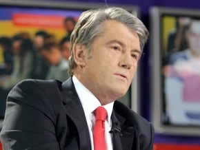 Ющенко посетил выставку картин Марии Приймаченко