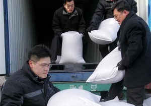СМИ: Власти КНДР поручили дипломатам достать как можно больше риса