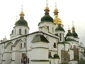 Власти Киева запретили делегатам от УПЦ провести богослужение в Софийском соборе