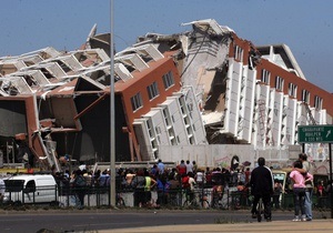 Число жертв землетрясения в Чили достигло 763 человек