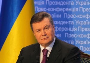 Янукович поздравил Кличко с победой