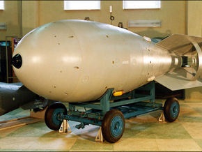 Американцы: Секрет водородной бомбы советским ученым открыл шпион