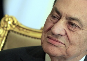 Мубарака обвинили в умышленном убийстве протестующих