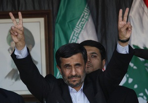 Ахмадинеджад прибыл к границе Ливана с Израилем