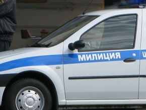 Пьяный россиянин, переодевшись милиционером, регулировал дорожное движение