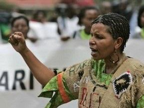 Кенийские женщины проведут секс-забастовку ради примирения лидеров страны