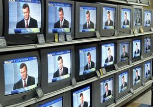 Украинские телеканалы все меньше говорят о политике - исследование