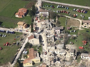 Жертвами землетрясений в Италии стали более 150 человек